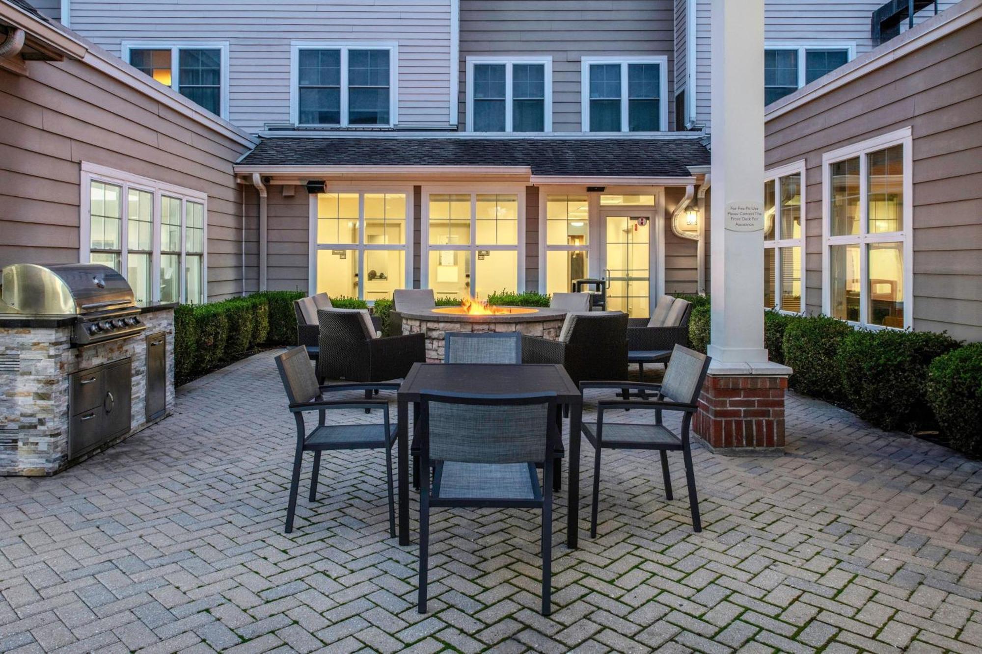 Residence Inn By Marriott Yonkers Westchester County Exterior photo
